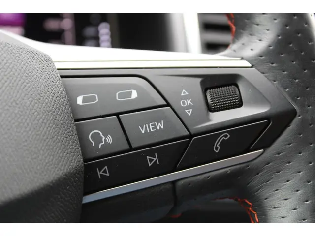 SEAT Ateca 2.0 TDI FR Business Intense 2021 Diesel 26