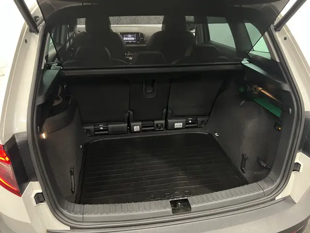 Škoda Karoq 1.0 TSI Business Edition 2019 Benzine 14