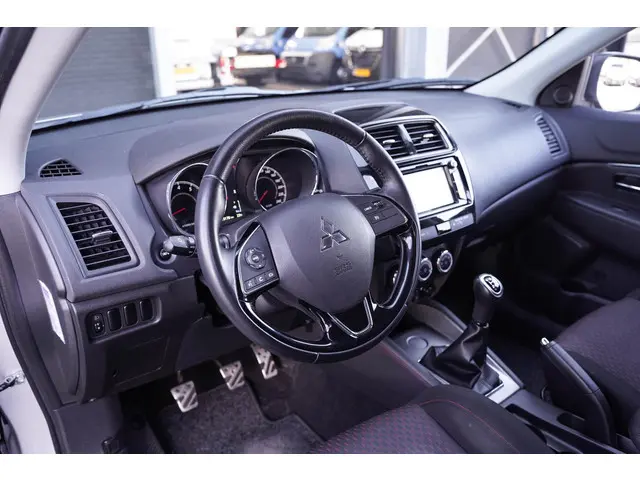 Mitsubishi ASX 1.6 Cleartec Intense 2019 Benzine 28