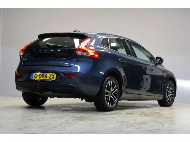 Volvo V40 2