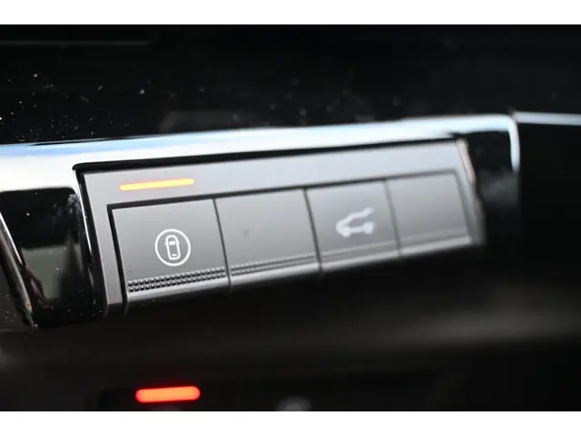 Renault Rafale esprit Alpine 2026 Hybride Benzine 23