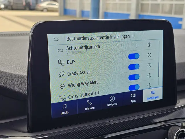 Ford Kuga 2.5 PHEV ST-Line X 2024 Hybride Benzine 24