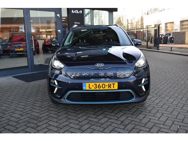 Kia e-Niro DynamicPlusLine 64kWh 3-Fase 2021 Elektrisch 29