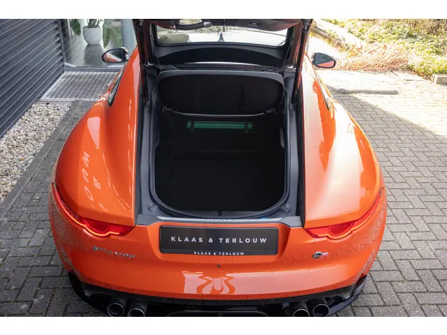 Jaguar F-Type 5.0 V8 SVR Coupé AWD 2016 Benzine 37