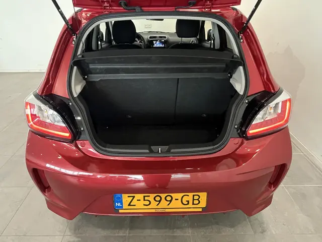 Mitsubishi Space Star 1.2 Dynamic 2024 Benzine 14