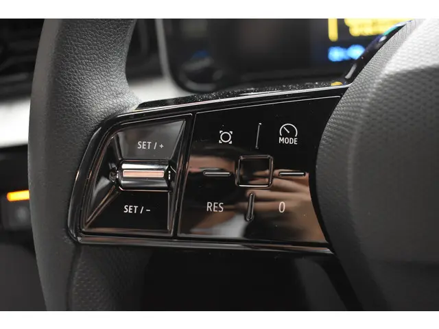 Renault 5 Evolution 2025 Elektrisch 16