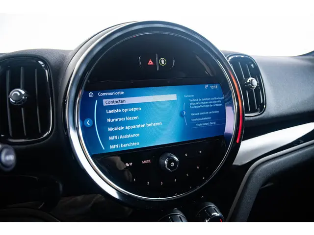 MINI Countryman Cooper SE ALL4 2022 Hybride Benzine 34