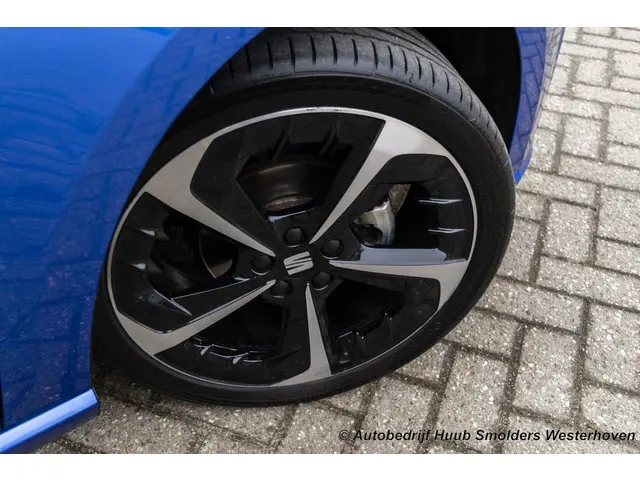 SEAT Ibiza 1.0 EcoTSI FR Business Intense 2022 Benzine 10