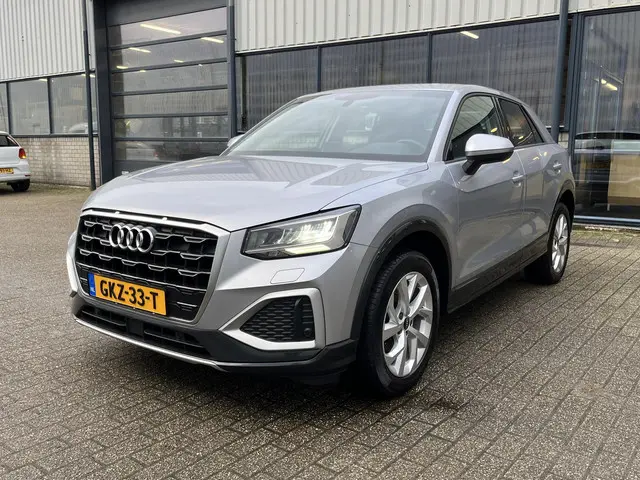 Audi Q2 30 TFSI Business Edition 2021 Benzine 61