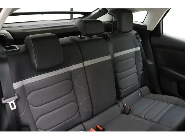 Citroën C4 1.2 Puretech Feel 2025 Benzine 15