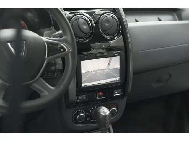 Dacia Duster TCe 120 4x2 Blackshadow 2017 Benzine