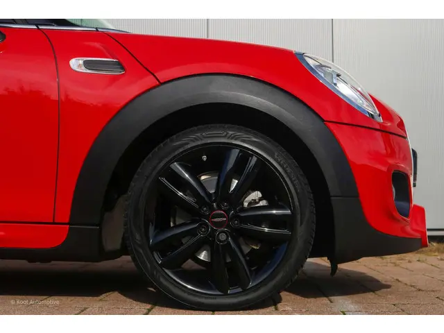 MINI Cooper Mini 1.5 JCW 2017 Benzine 19