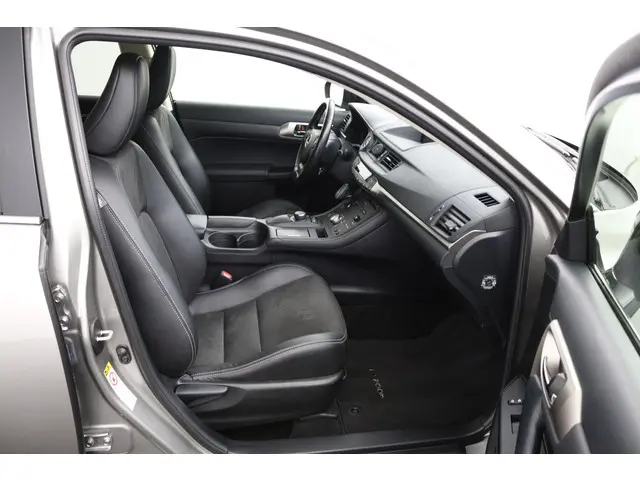 Lexus CT 200h Sport Edition 2017 Hybride Benzine 21