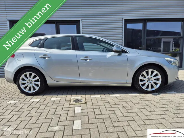 Volvo V40 2