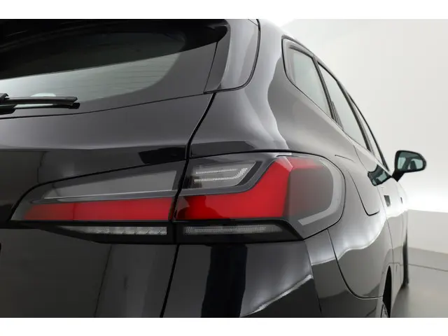 BMW 2 Serie Active Tourer 220i 2022 Benzine 28