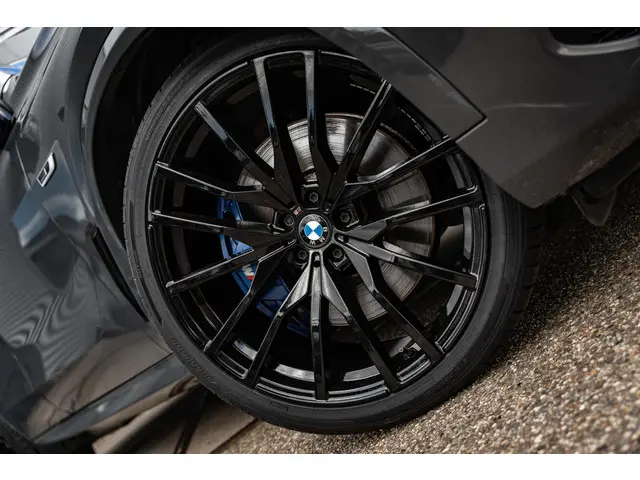 BMW X5 xDrive45e High Executive 2023 Hybride Benzine 10