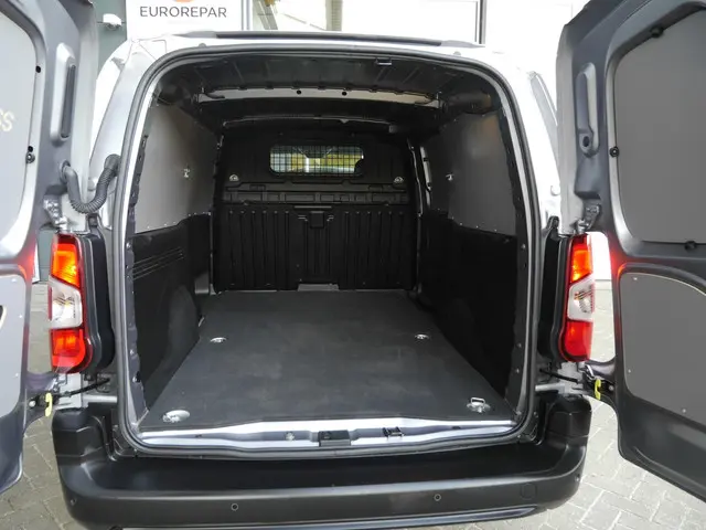 Peugeot Partner 1.5 BlueHDI Premium Long 2021 Diesel 5