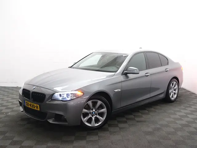 BMW 5 Serie F10 520i High Exe M Sport Aut- 2013 Benzine 4