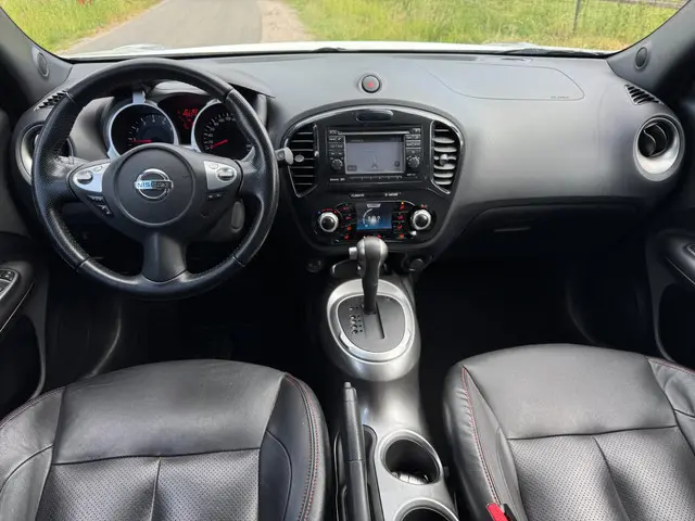 Nissan Juke 1.6 Tekna AUTOMAAT bomvol luxe 2012 Benzine 12