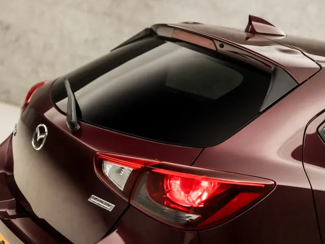 Mazda 2 1.5 Skyactiv-G GT-Luxury 2017 Benzine 32