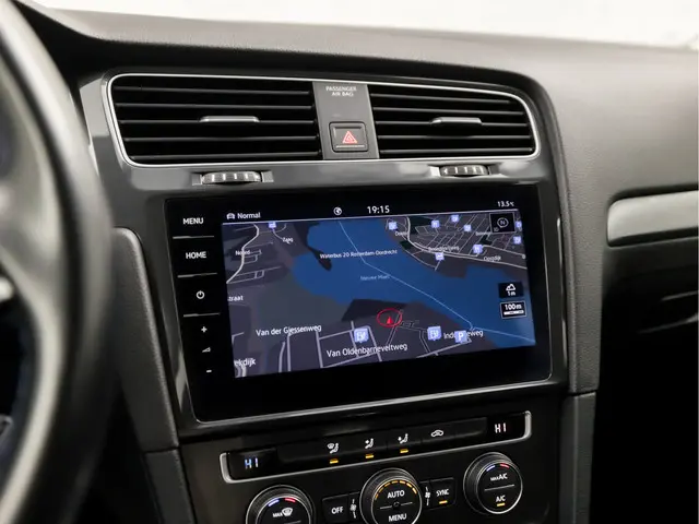 Volkswagen e-Golf Sport 2018 Elektrisch 22