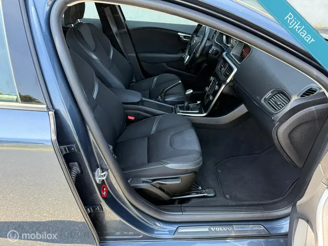 Volvo V40 2.0 D2 Kinetic * Zeer Nette Auto * 2016 Diesel 6