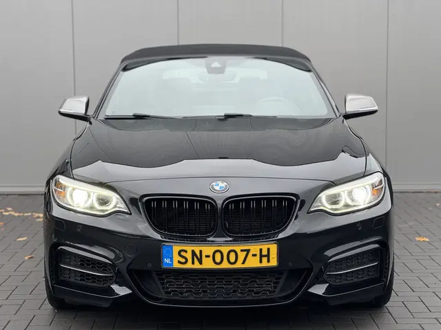 BMW 2 Serie 3