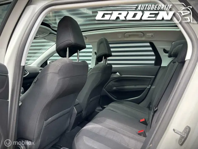 Peugeot 308 SW 1.2 PureTech Allure AUTOMAAT 2016 Benzine 25