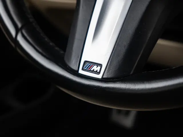 BMW 3 Serie Sedan M340i xDrive 2022 Benzine 27