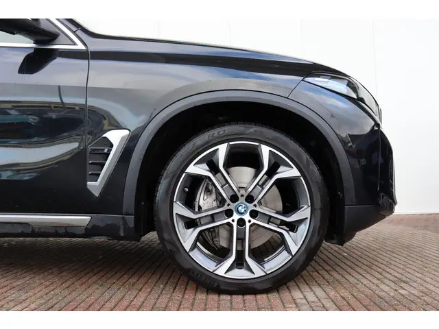 BMW X5 xDrive50e 2023 Hybride Benzine 5