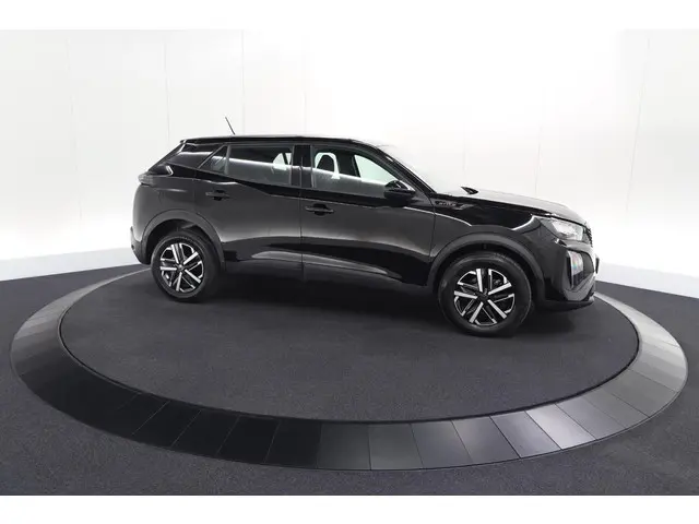 Peugeot 2008 1.2 Hybrid 136 Style 2025 Hybride Benzine 7