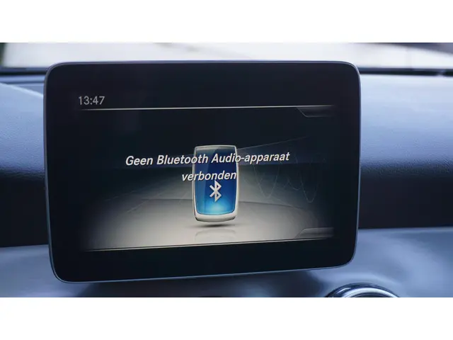 Mercedes-Benz GLA 180 122pk 2x AMG-Line 2019 Benzine 16