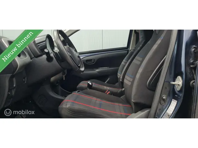 Peugeot 108 1.0 VTi Active AUTOMAAT/5DEURS 2014 Benzine 21