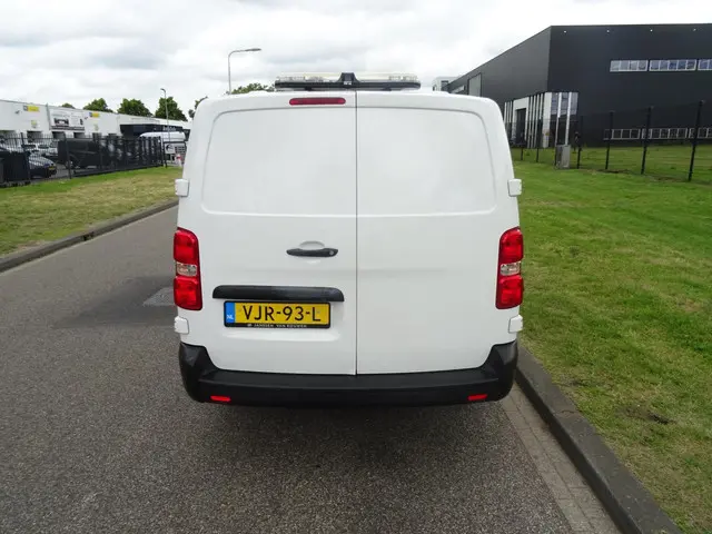 Opel Vivaro 1.5 CDTI L2H1 Edition 2021 Diesel 4