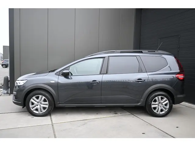 Dacia Jogger TCe 110 Comfort 2022 Benzine 5