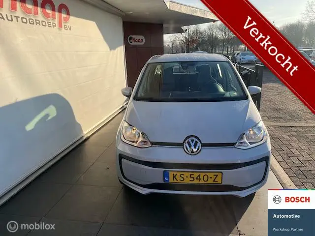 Volkswagen up! 1.0 BMT move up! 2016 Benzine 3