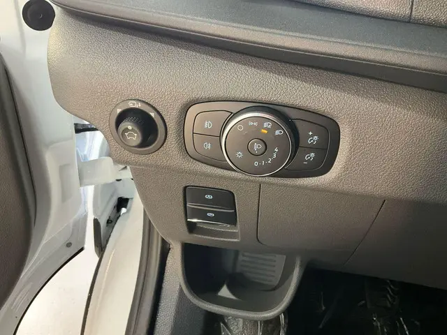 Ford Transit 350 2.0 TDCI L3H2 Trend 2024 Diesel 11