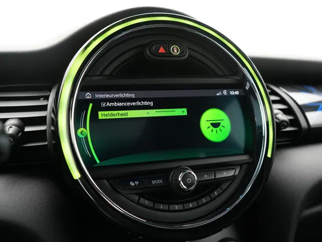 MINI Electric Mini Yours 33 kWh 184pk 2020 Elektrisch 23