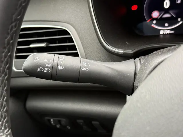 Renault Mégane Estate 1.3 TCe 140 Techno 2024 Benzine 16