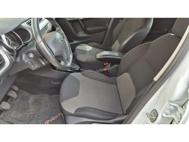 Citroën C3 1.0 VTi Attraction 2014 Benzine 8