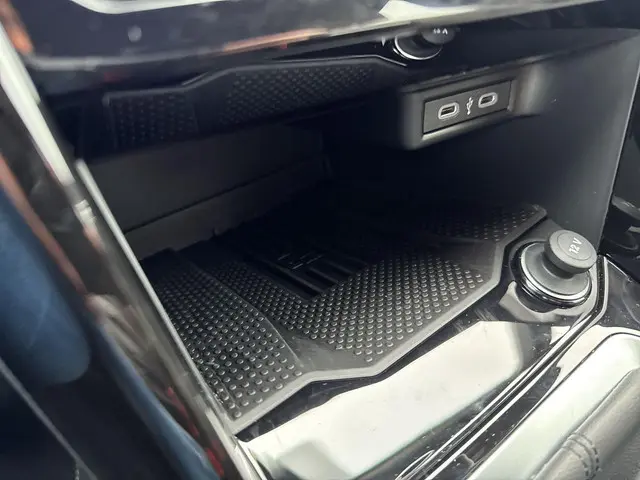 Volkswagen T-Roc 1.5 TSI R-Line 2025 Benzine 20