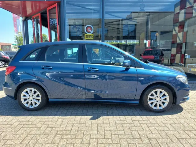 Mercedes-Benz B-Klasse 180 Ambition 2012 Benzine 10