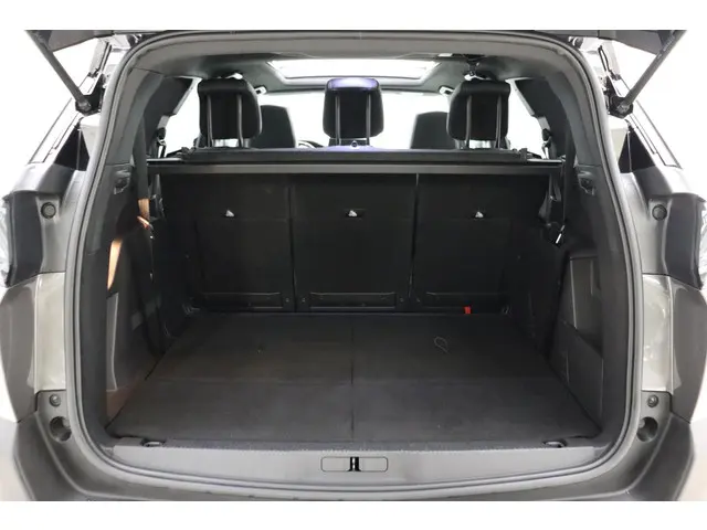 Peugeot 5008 1.2 Turbo GT 2023 Benzine 13
