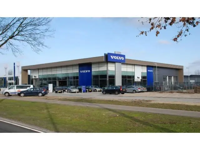 Volvo V60 2.0 B3 Essential Edition 2024 Benzine 31