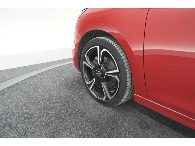 Opel Corsa 1.2 Turbo 100 Ultimate 2023 Benzine 21
