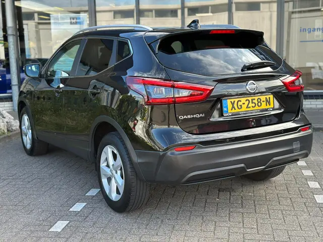 Nissan QASHQAI 2
