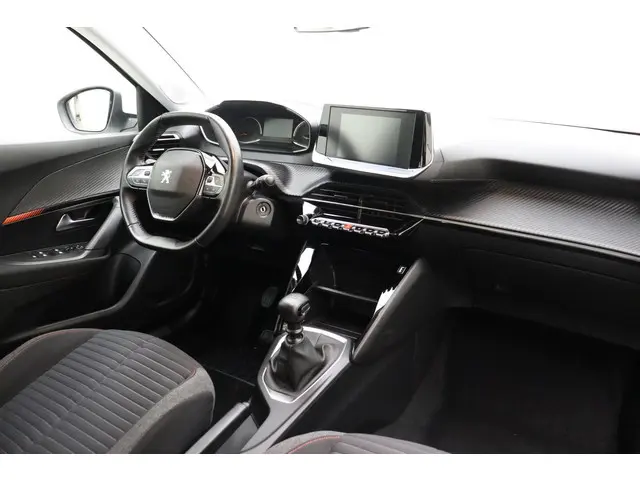 Peugeot 2008 1.2 PureTech Active 2021 Benzine 3