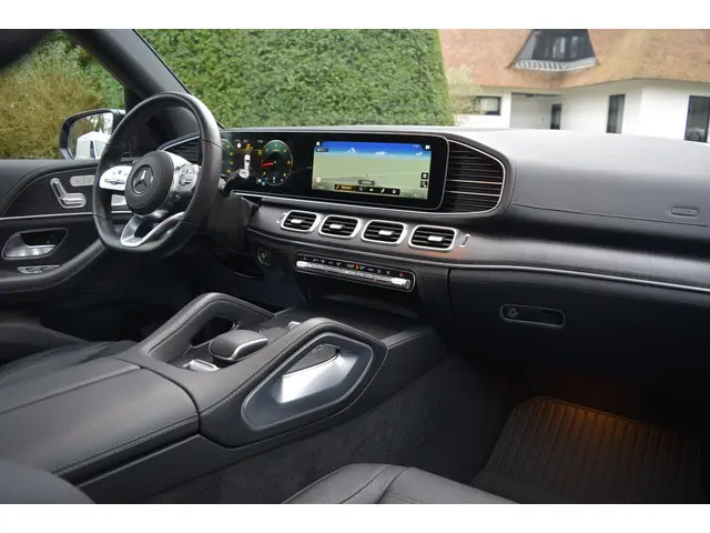 Mercedes-Benz GLS 3