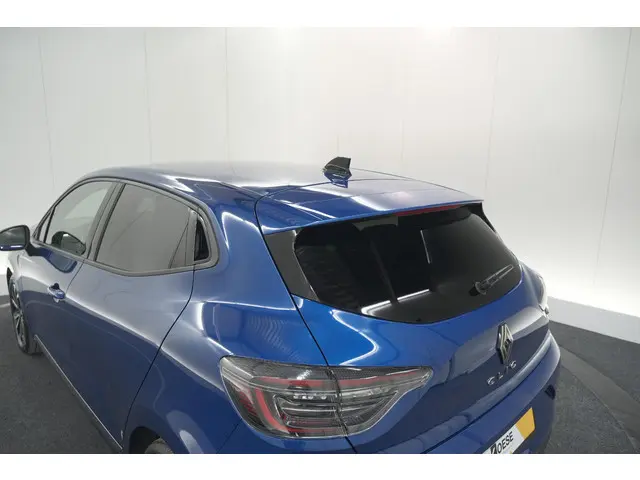 Renault Clio TCe 90 GPF Techno 2024 Benzine 24