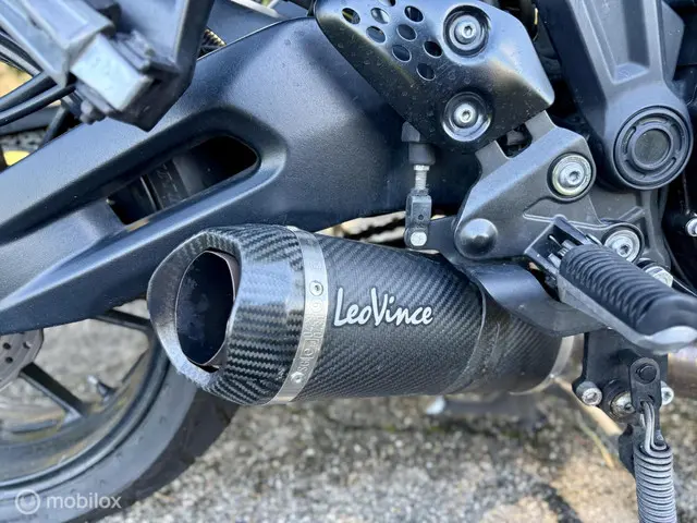 Yamaha TRACER 700 ABS 2016 Benzine 23